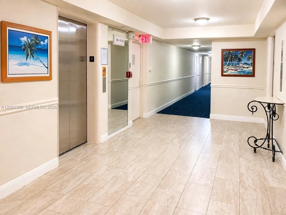 3505 S Ocean Dr #402 Hollywood, FL 33019