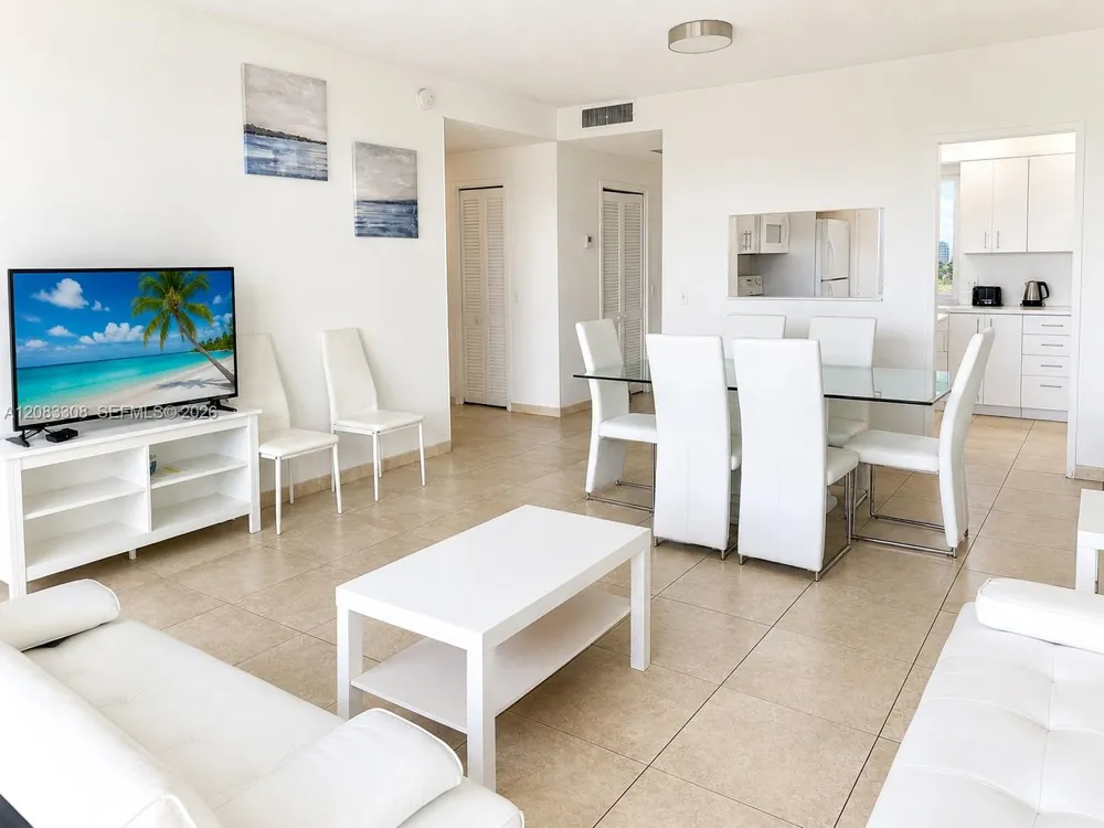 3505 S Ocean Dr #402 Hollywood, FL 33019