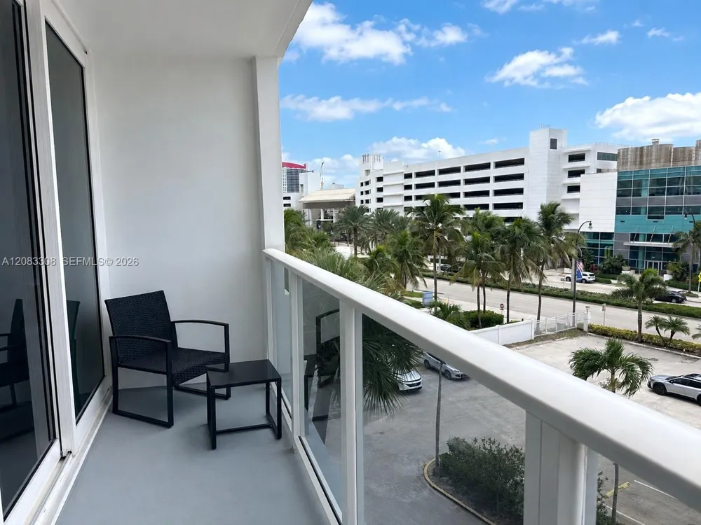 3505 S Ocean Dr #402 Hollywood, FL 33019