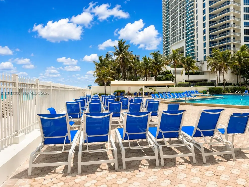 3505 S Ocean Dr #402 Hollywood, FL 33019