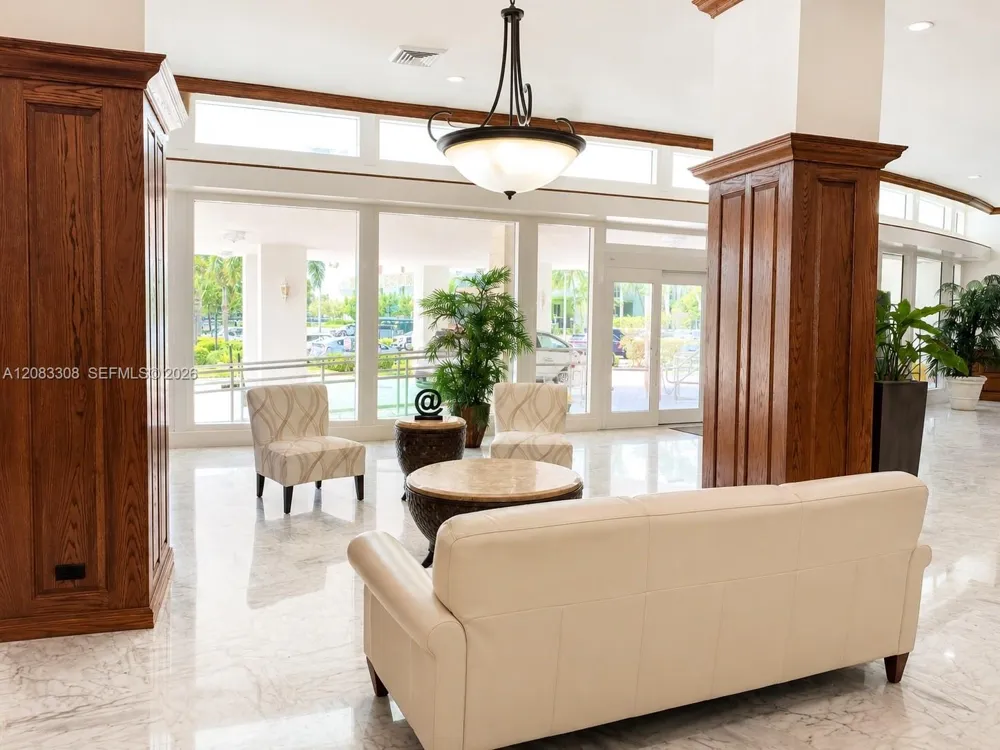 3505 S Ocean Dr #402 Hollywood, FL 33019