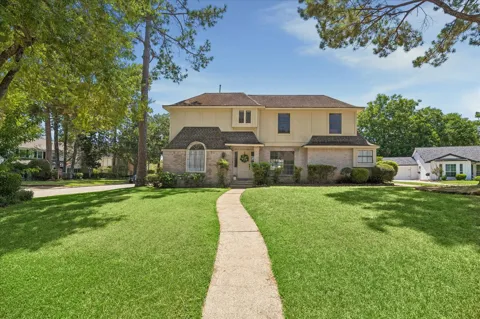 5410 Red Cliff Drive