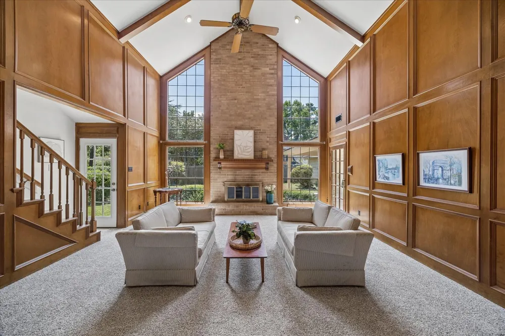 5410 Red Cliff Drive Kingwood, TX 77345