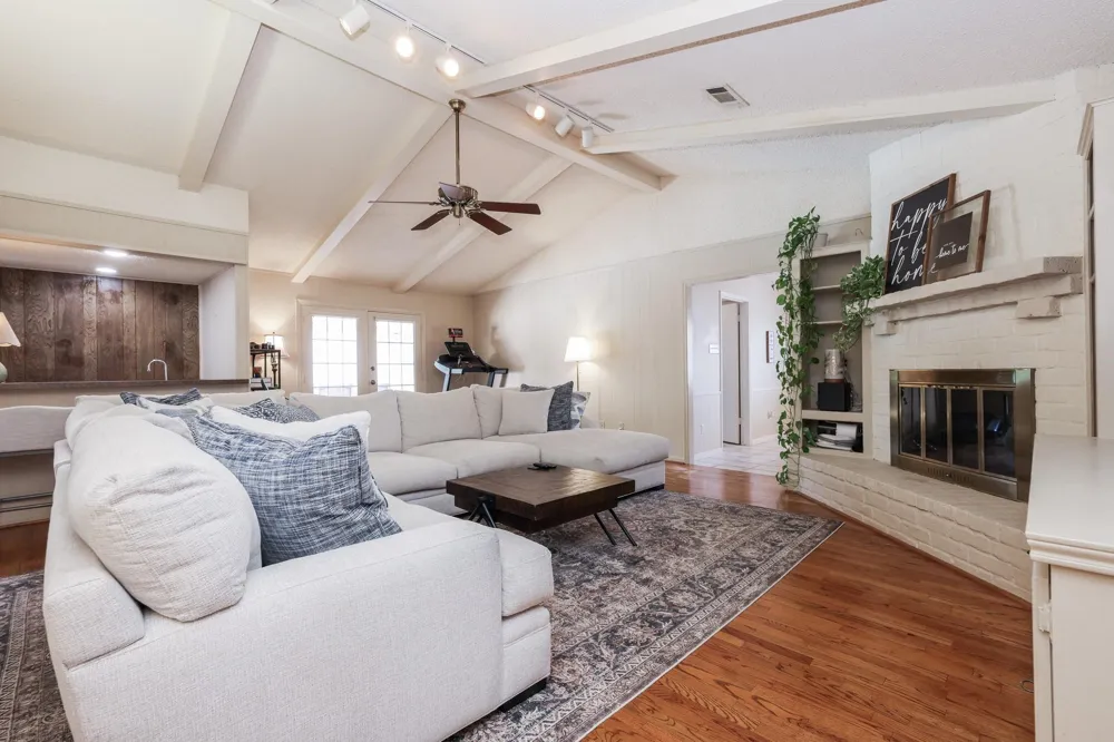3615 Point Clear Drive Missouri City, TX 77459