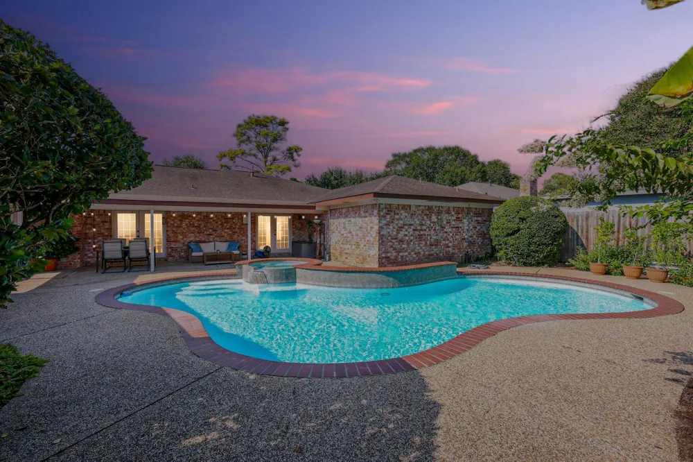 3615 Point Clear Drive Missouri City, TX 77459
