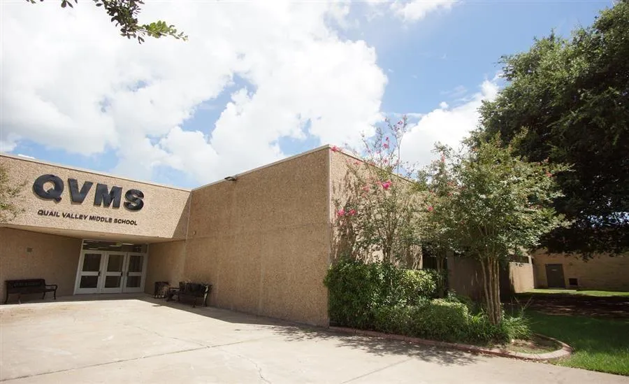 3615 Point Clear Drive Missouri City, TX 77459