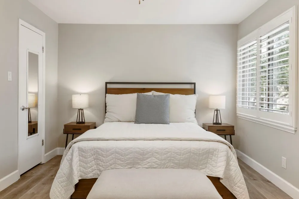 21 Wakerobin Court The Woodlands, TX 77380