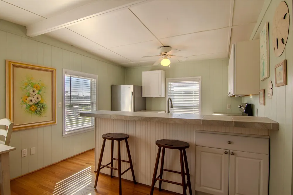 4123 Liberty Drive Galveston, TX 77554