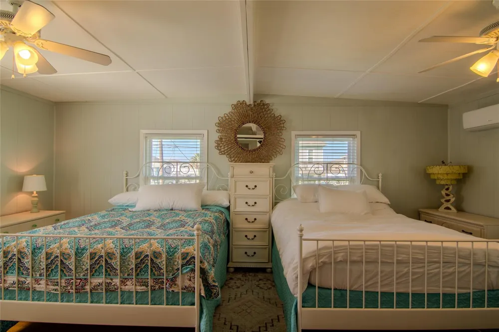 4123 Liberty Drive Galveston, TX 77554