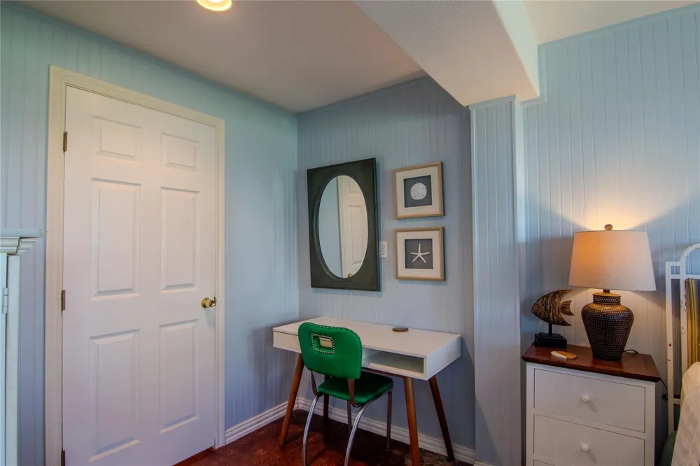 4123 Liberty Drive Galveston, TX 77554