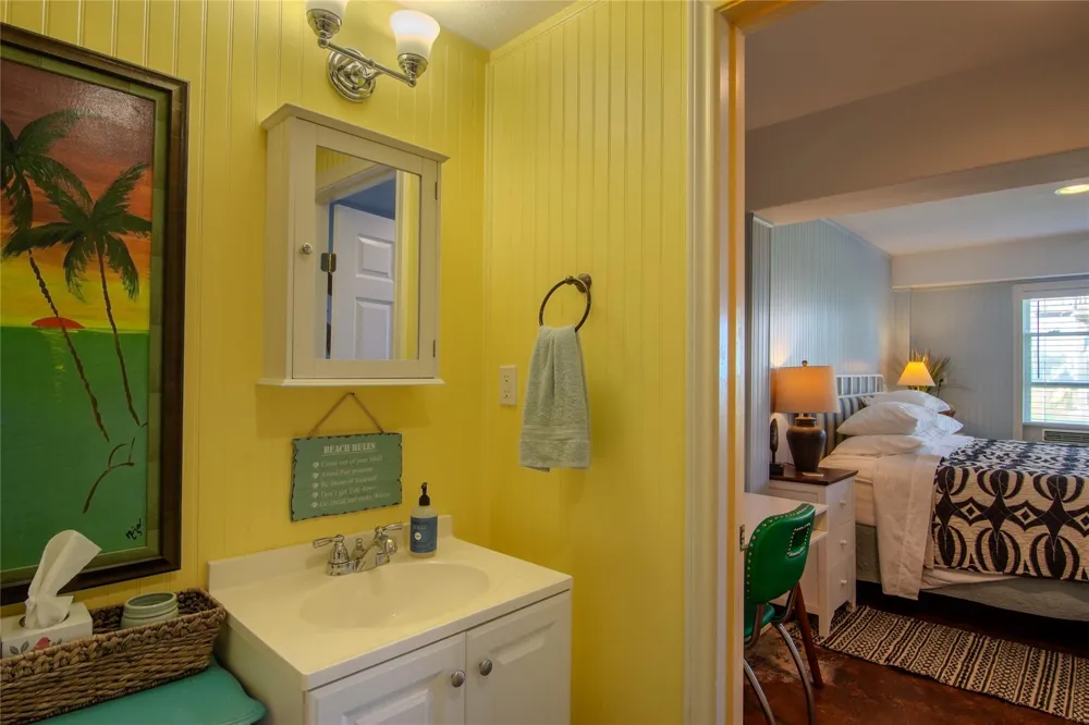 4123 Liberty Drive Galveston, TX 77554