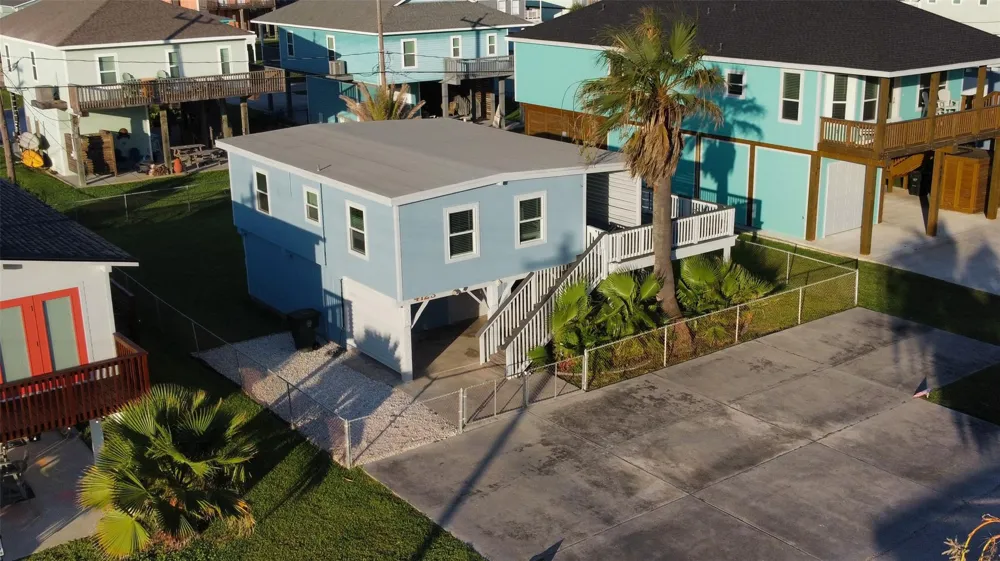 4123 Liberty Drive Galveston, TX 77554