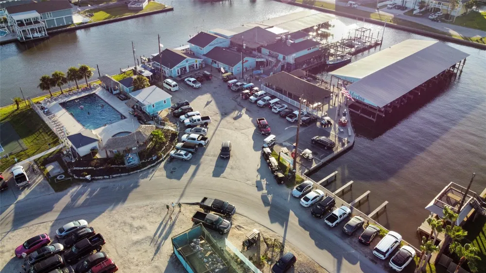 4123 Liberty Drive Galveston, TX 77554