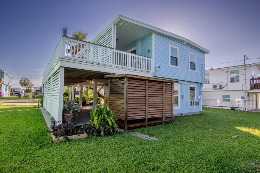 4123 Liberty Drive Galveston, TX 77554
