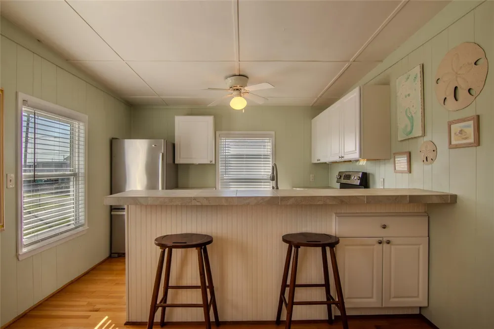 4123 Liberty Drive Galveston, TX 77554
