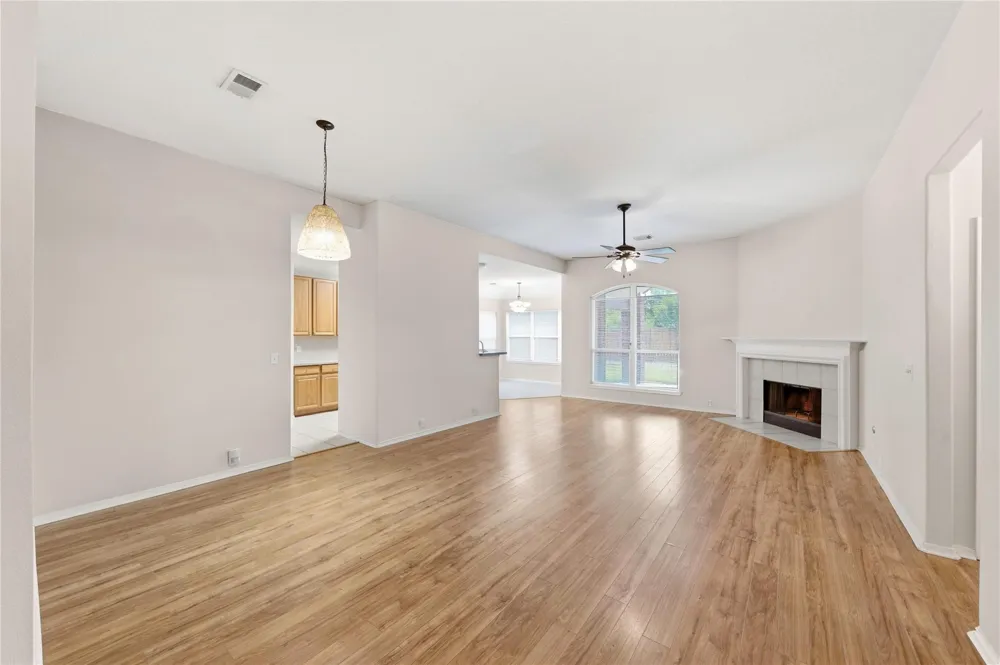 11919 Wortham Landing Drive Houston, TX 77065
