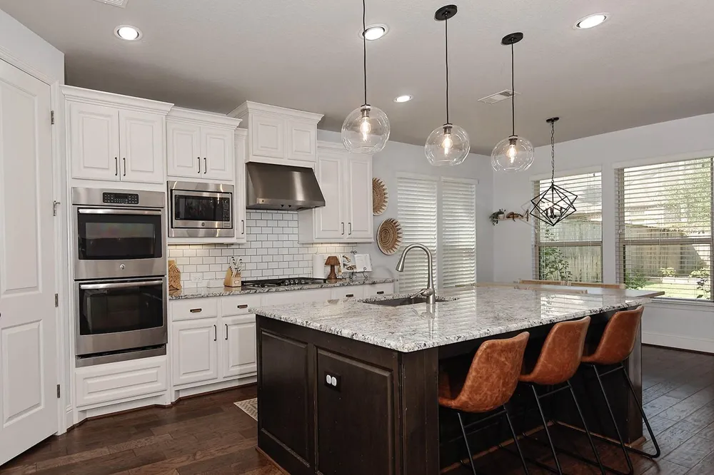 55 Twin Ponds Place The Woodlands, TX 77375