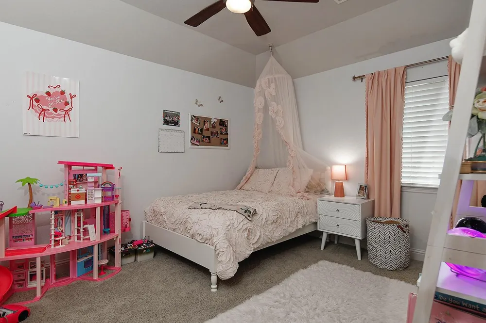 55 Twin Ponds Place The Woodlands, TX 77375