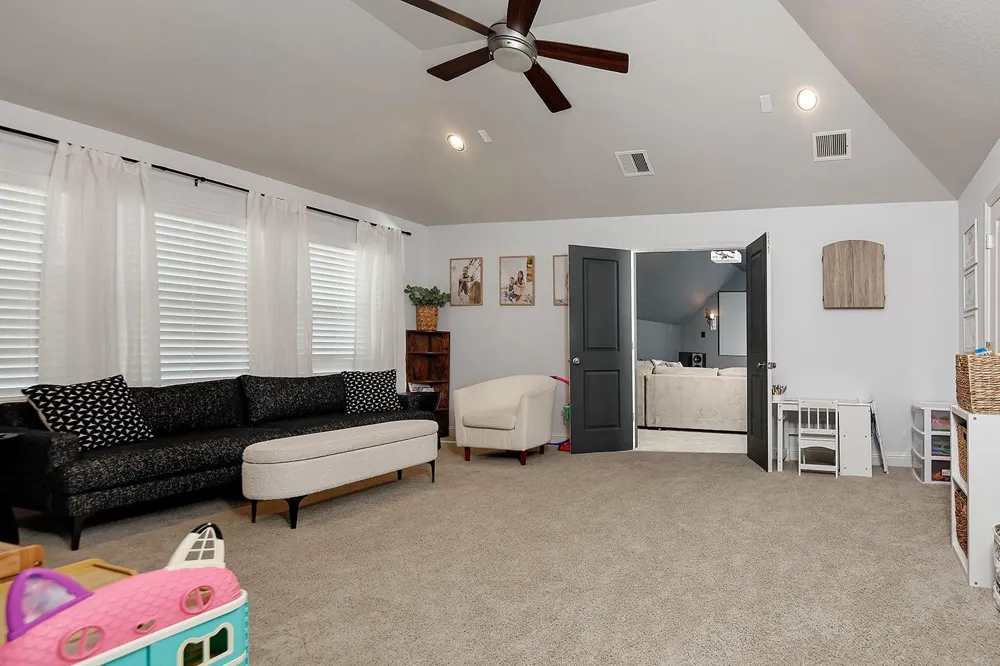 55 Twin Ponds Place The Woodlands, TX 77375