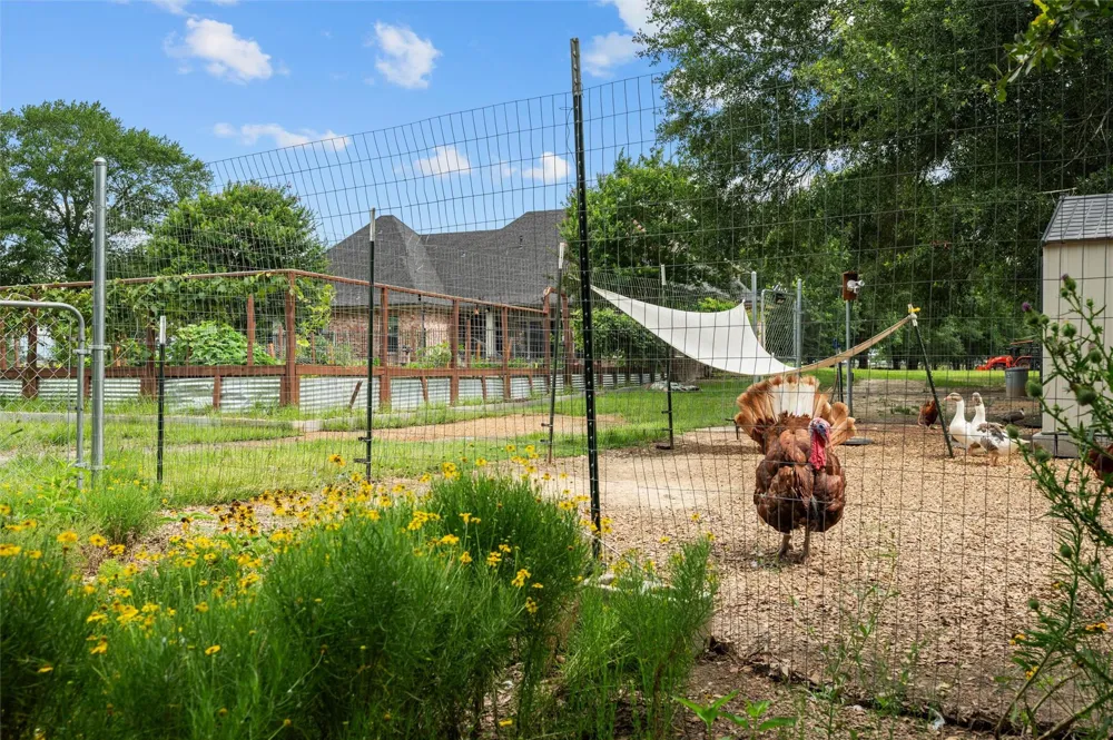 2790 Derby Lane Madisonville, TX 77864