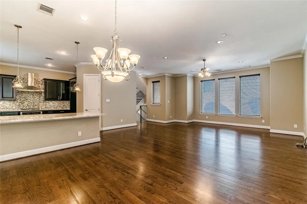 1610 Knox Street #A Houston, TX 77007
