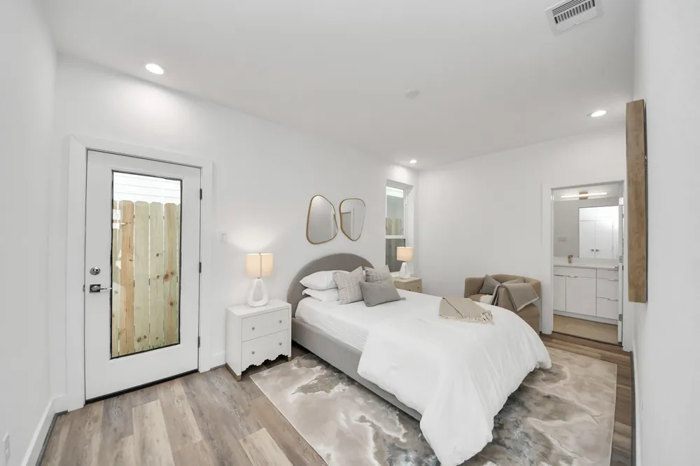 3312 Live Oak Street Houston, TX 77004