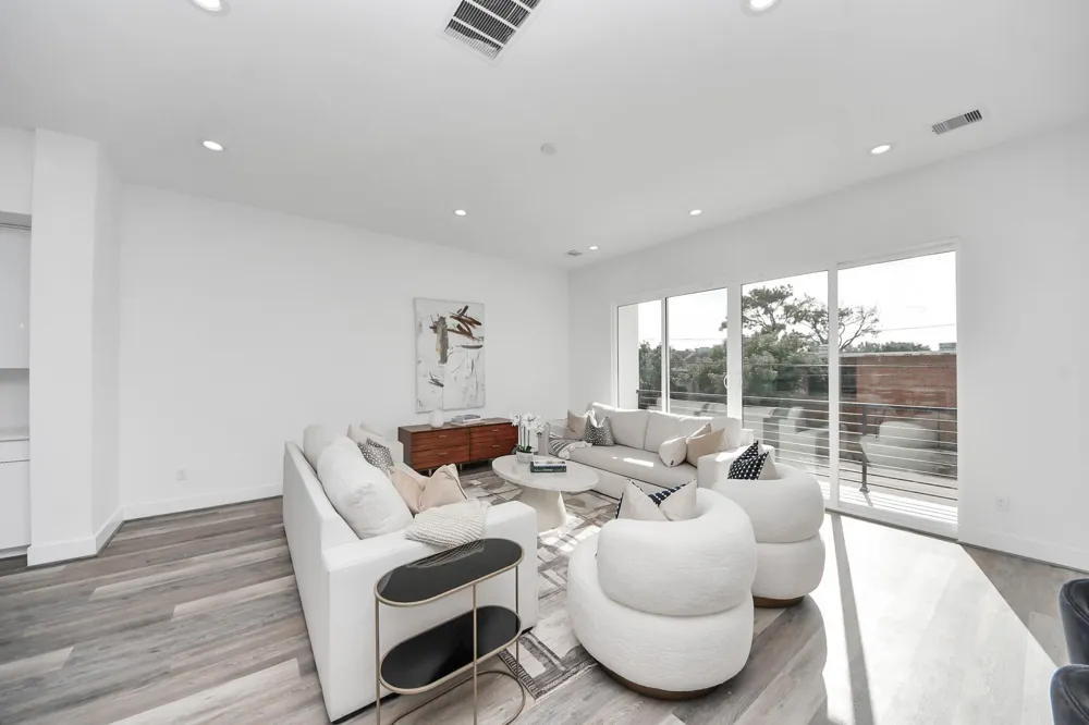 3312 Live Oak Street Houston, TX 77004