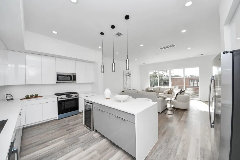 3312 Live Oak Street Houston, TX 77004