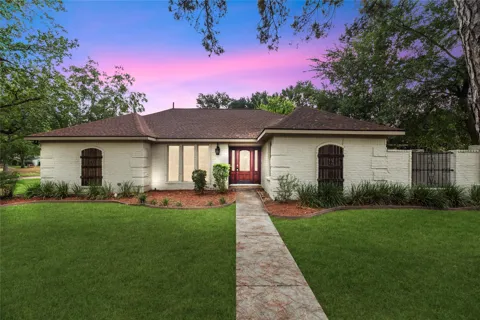 5903 Echo Lake Lane