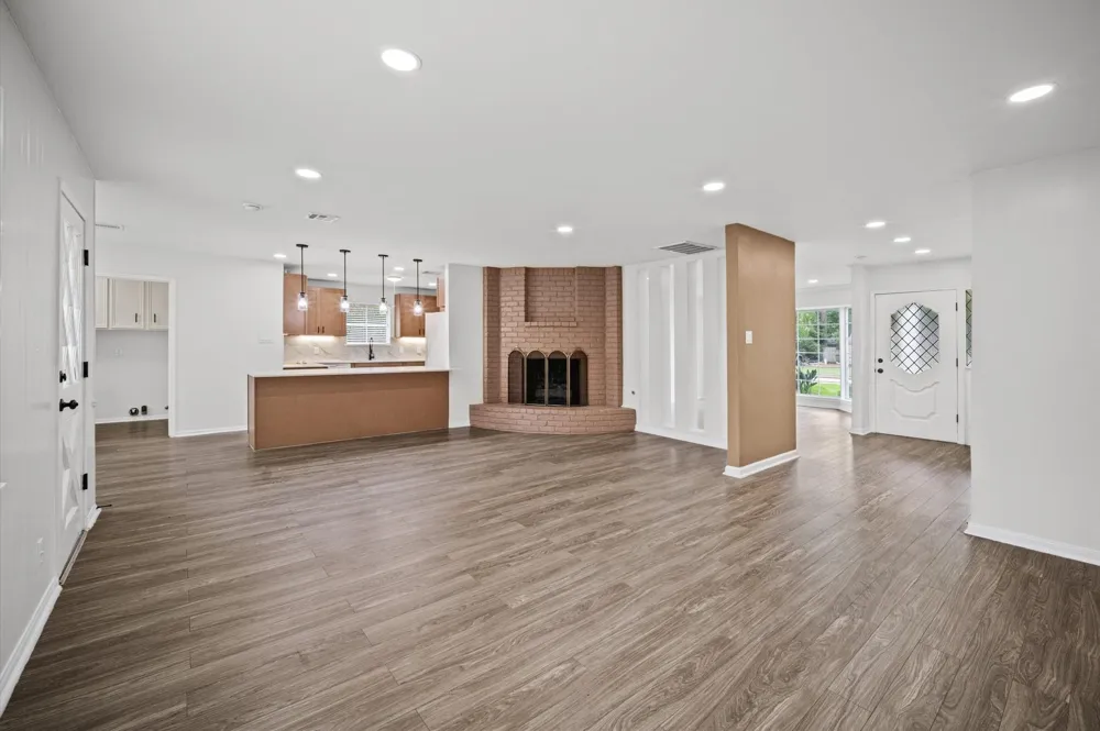1415 Anvil Drive Houston, TX 77090