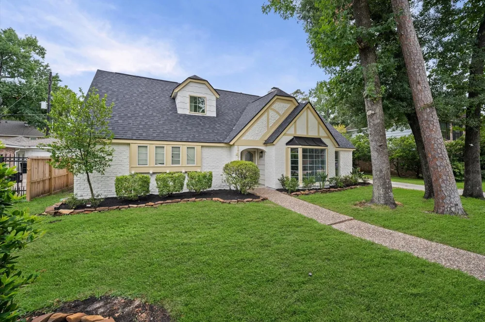 1415 Anvil Drive Houston, TX 77090