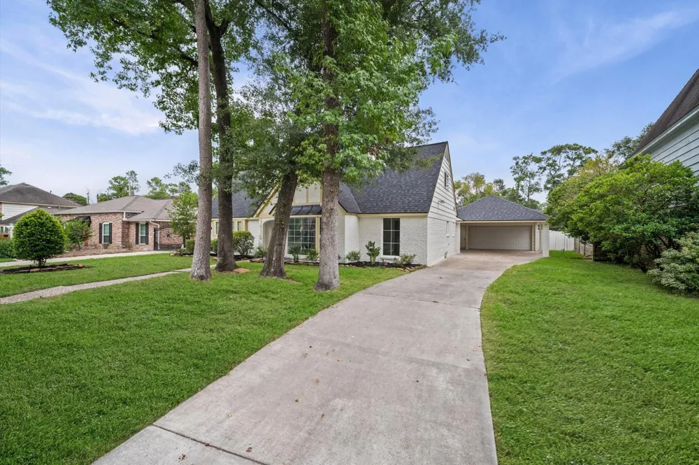 1415 Anvil Drive Houston, TX 77090