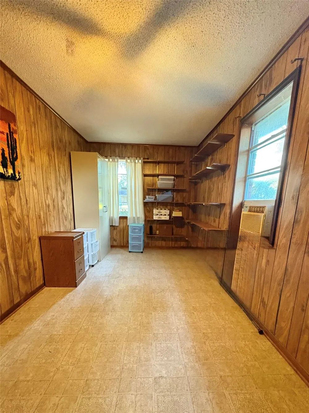 1006 Lee Road Road Columbus, TX 78934