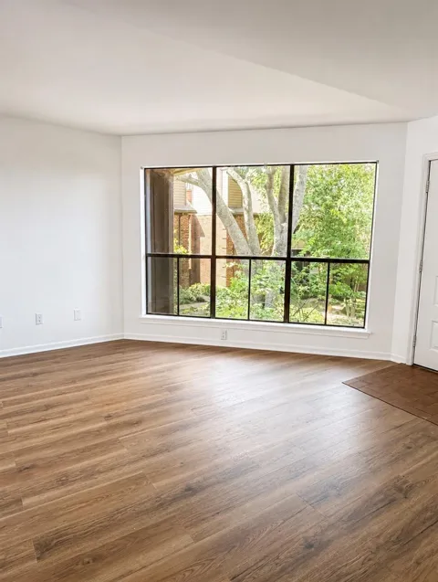 3150 Walnut Bend Lane #622