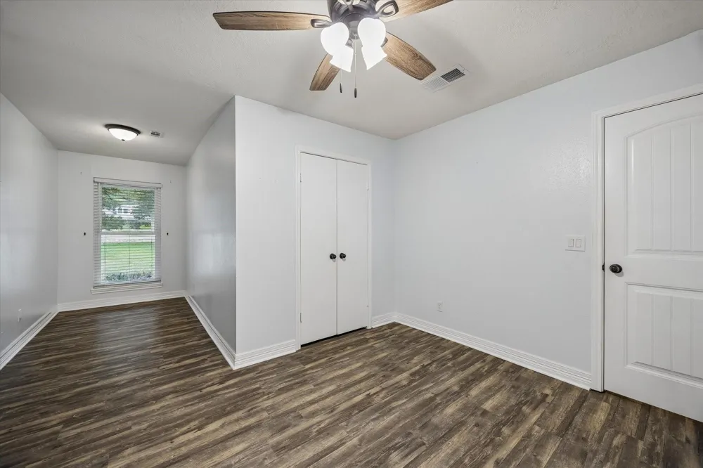 22911 Wren Lane Tomball, TX 77377