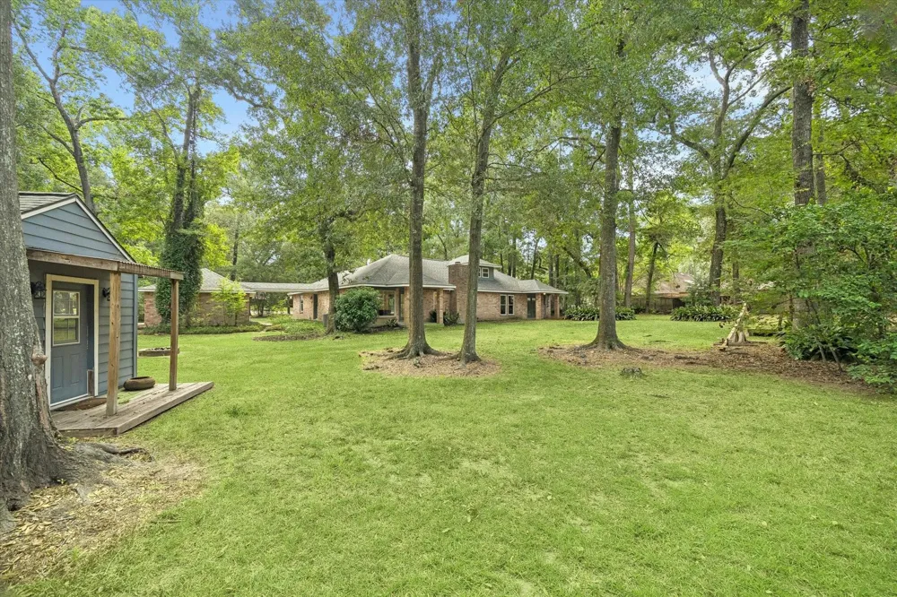 22911 Wren Lane Tomball, TX 77377