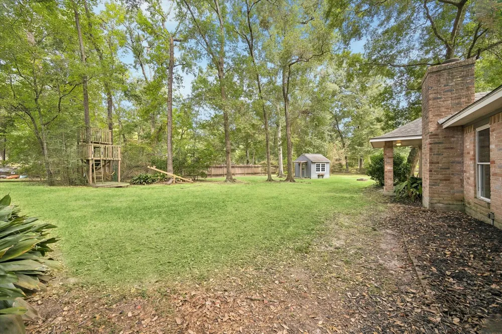 22911 Wren Lane Tomball, TX 77377