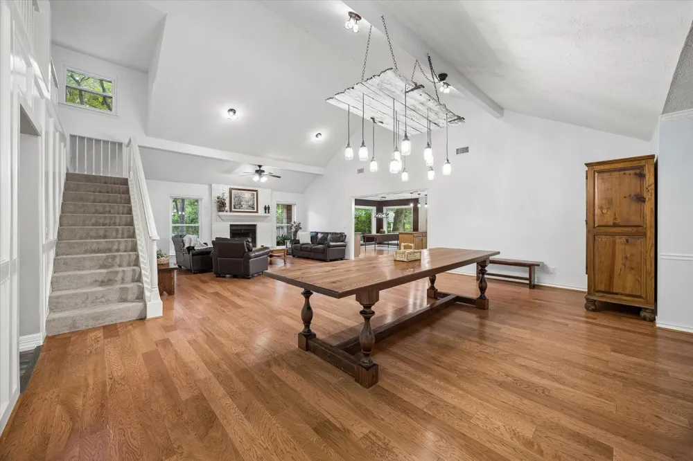 22911 Wren Lane Tomball, TX 77377