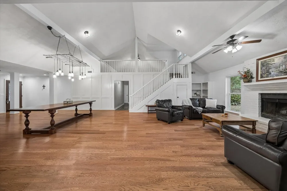 22911 Wren Lane Tomball, TX 77377