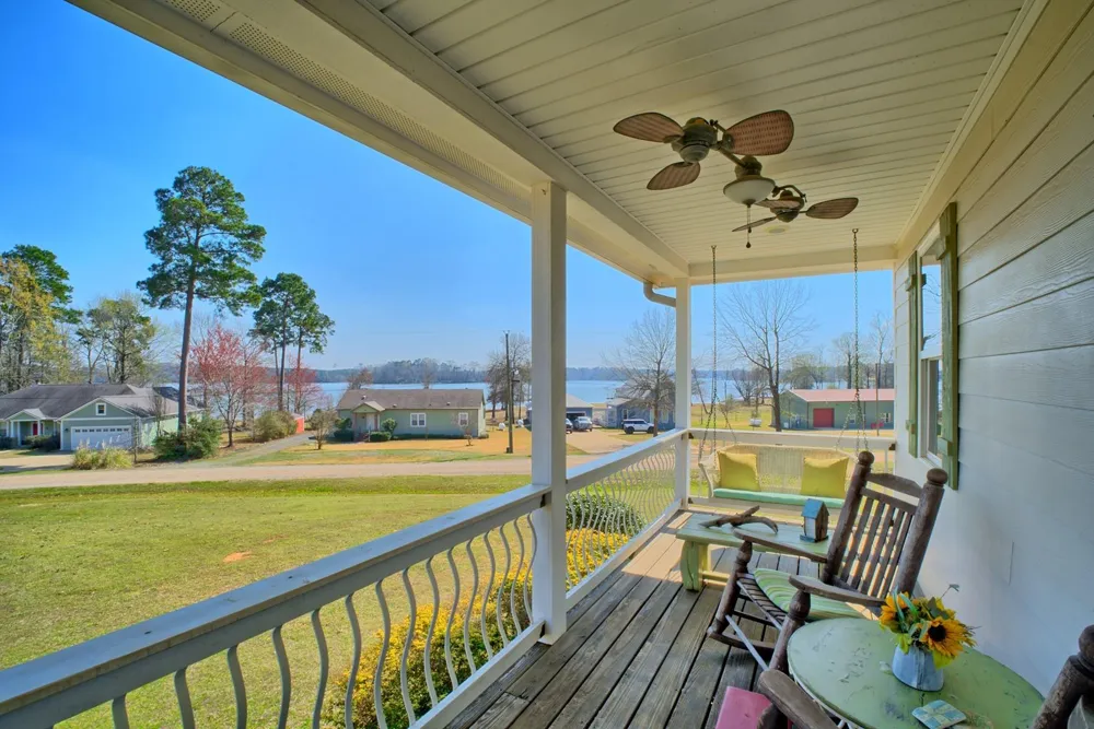 285 Cart Bayou Lane Other, LA 71449