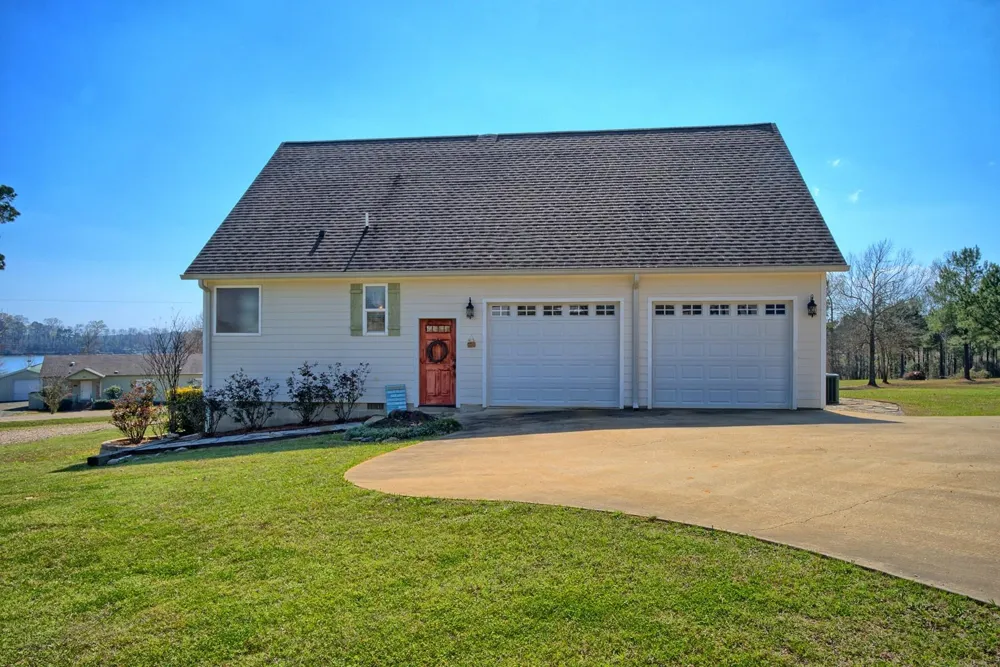 285 Cart Bayou Lane Other, LA 71449