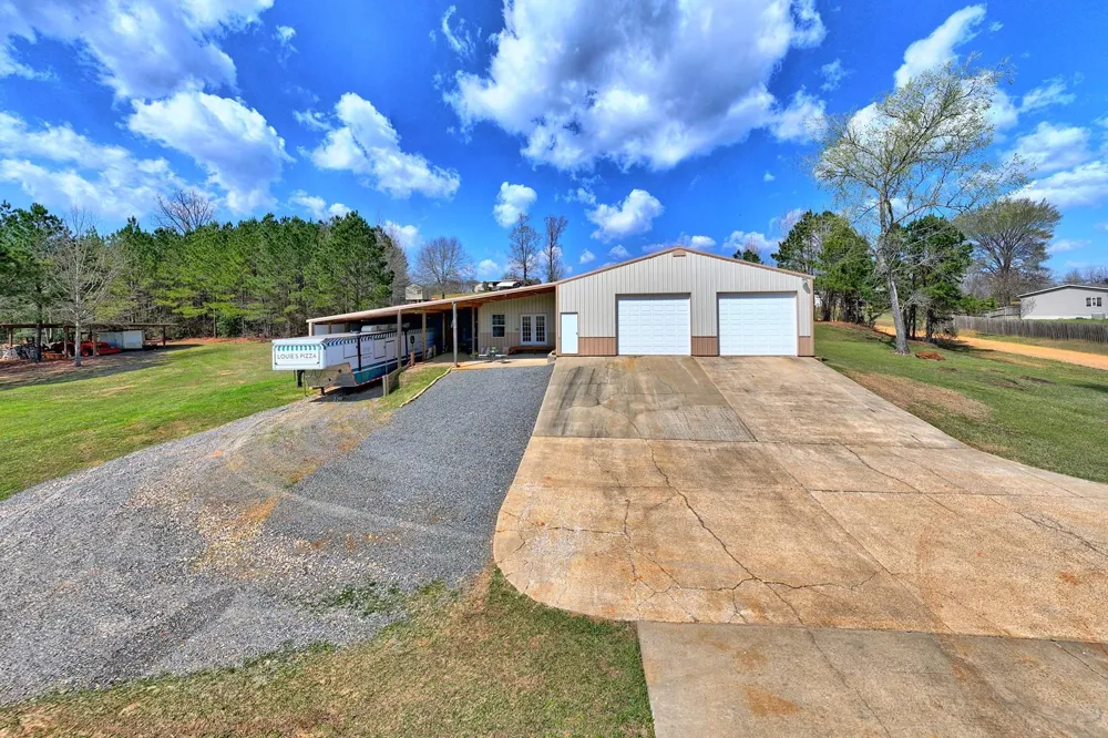 285 Cart Bayou Lane Other, LA 71449
