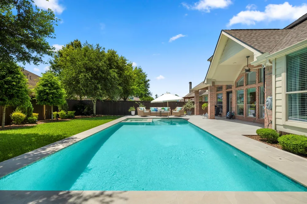 26 Winhall Place The Woodlands, TX 77354