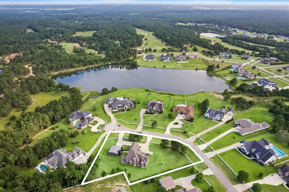 8871 Taylors Court Montgomery, TX 77316