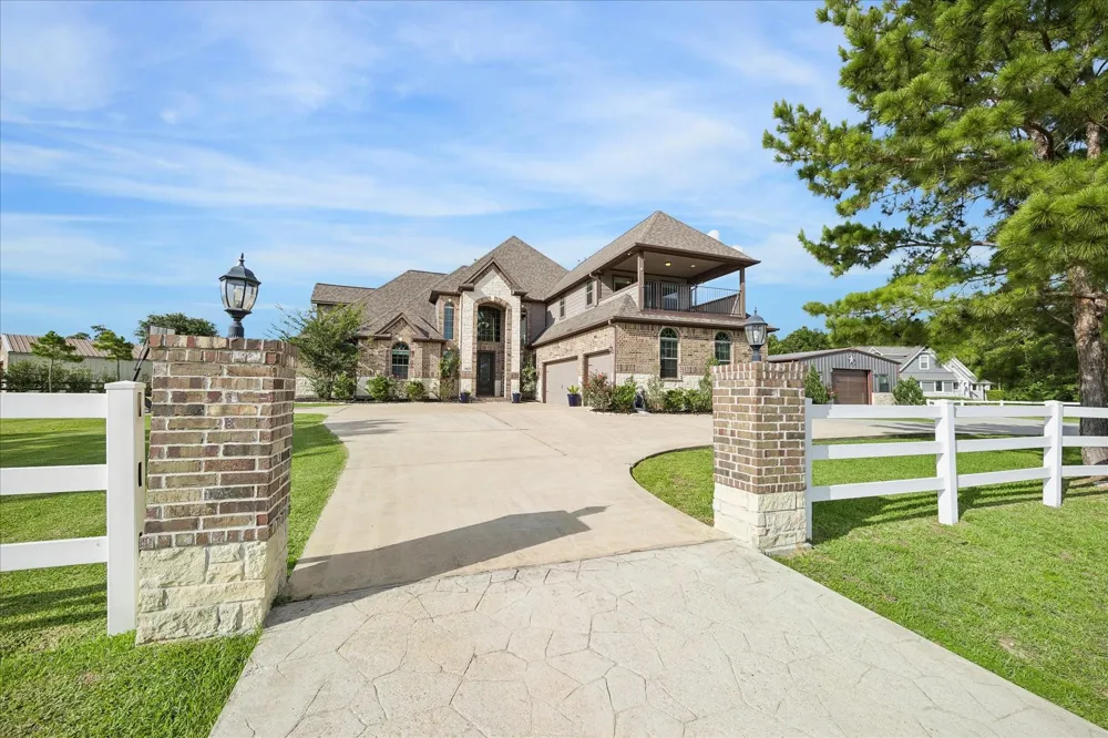 8871 Taylors Court Montgomery, TX 77316