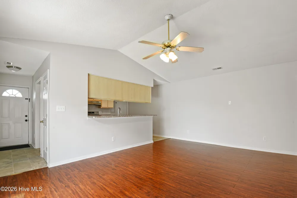 136 Charlton Road Hubert, NC 28539