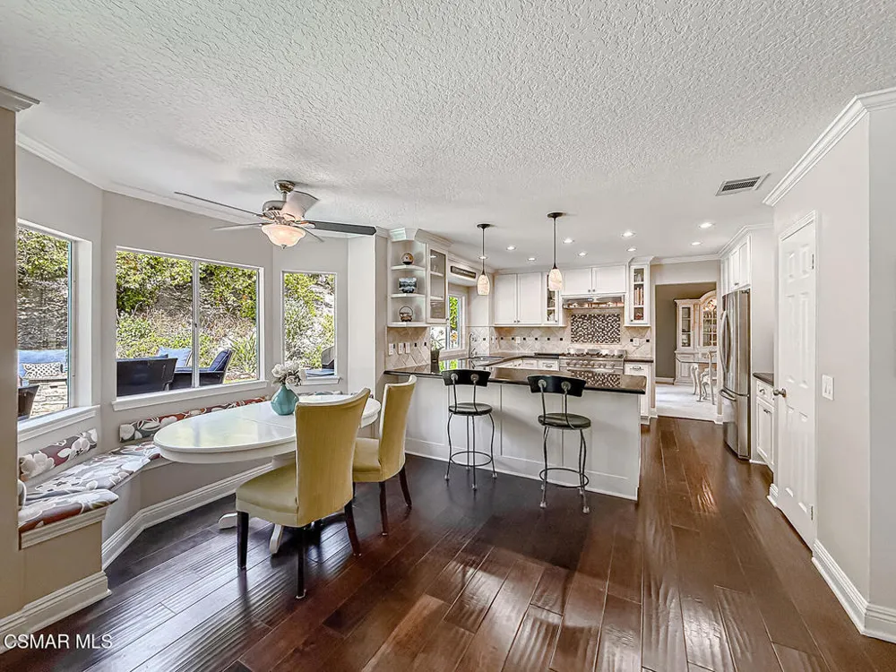 3262 Futura Thousand Oaks, CA 91362