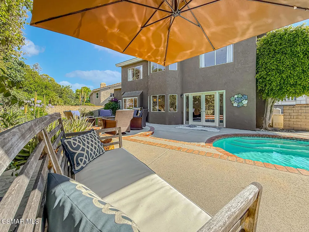 3262 Futura Thousand Oaks, CA 91362