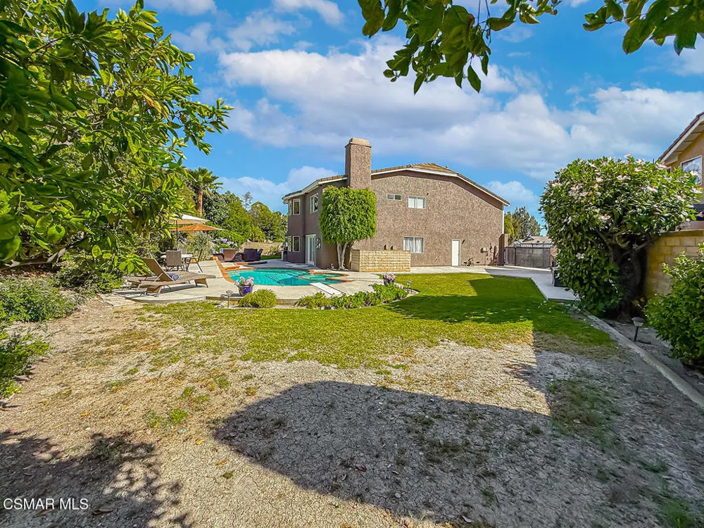 3262 Futura Thousand Oaks, CA 91362
