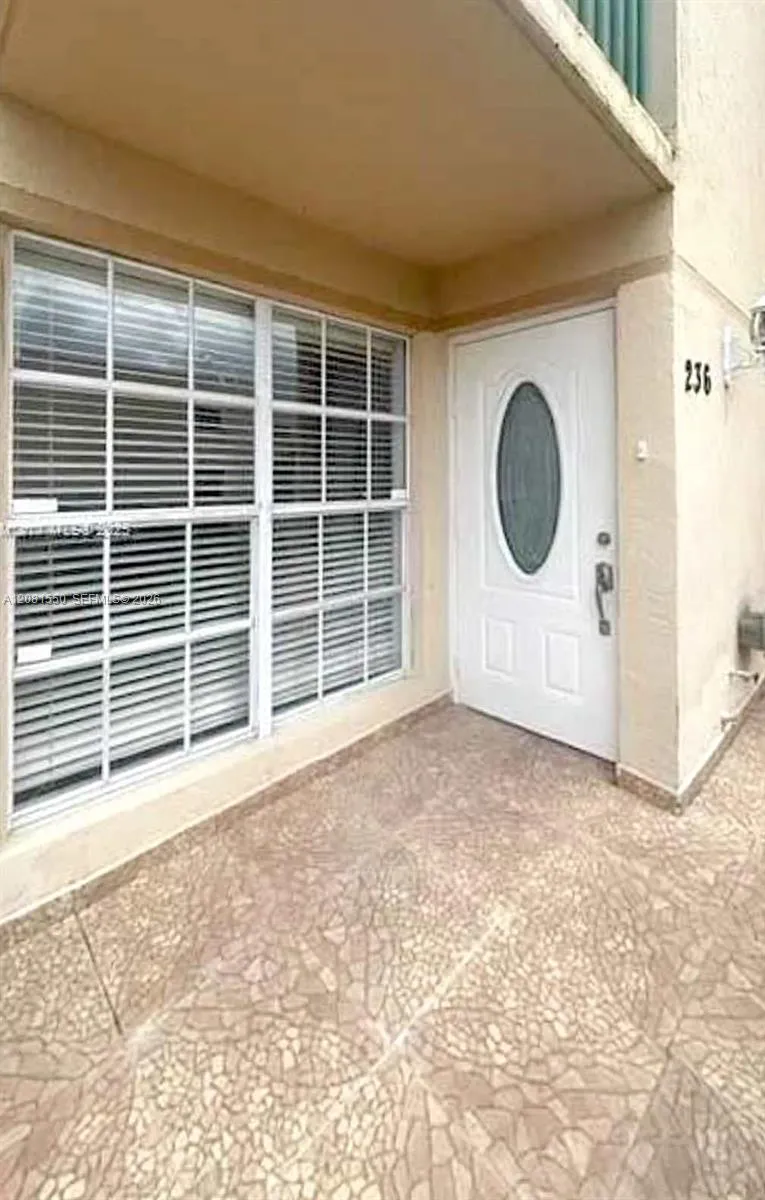 1990 SW 121st Ct #236 Miami, FL 33175
